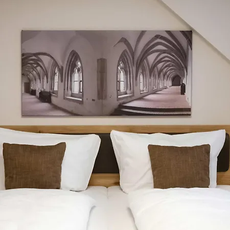 Doppelzimmer 2 *